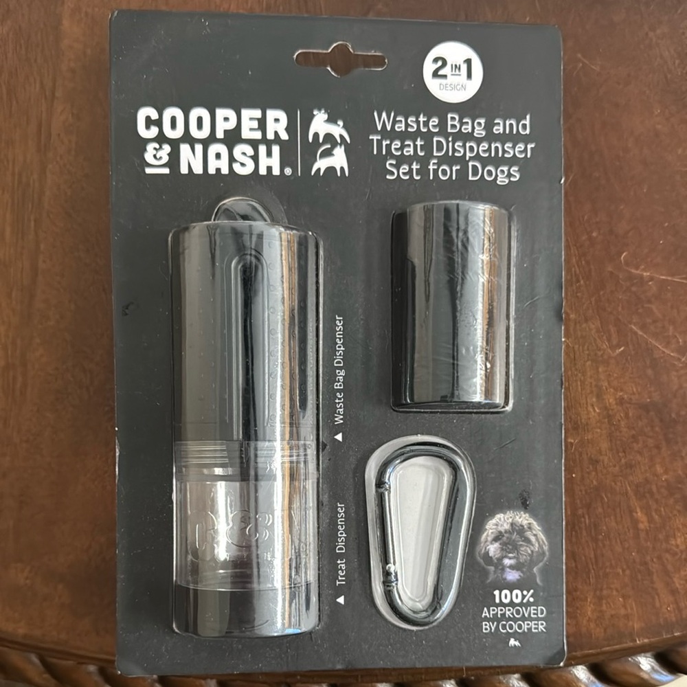Cooper & Nash Dog Waste Bag and Treat Dispenser Set - Black
